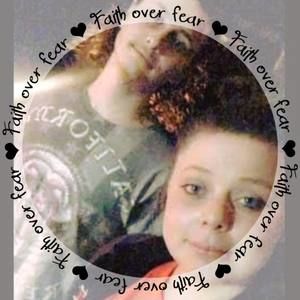 Meet your Posher, Kelie